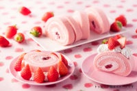【卵・乳・小麦不使用　アレルギー対応】　すこやかいちごのロールケーキ